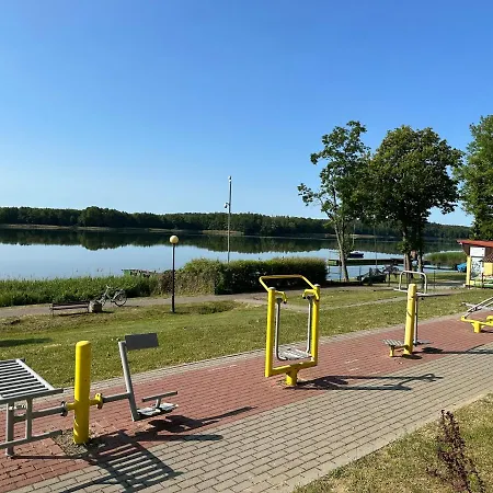 Z Sauna I Ogrodem Na Wylacznosc Nyaraló