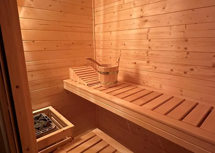 Z Sauna I Ogrodem Na Wylacznosc * Drawno